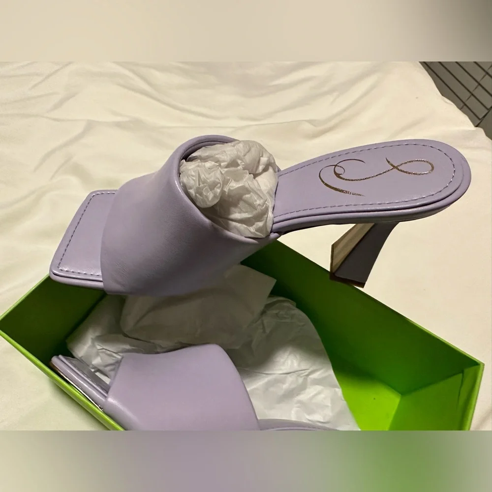 Square Toe Sandal - Picture 3 of 3